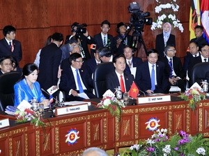 Vietnam, ASEAN promote relations with partner countries - ảnh 1